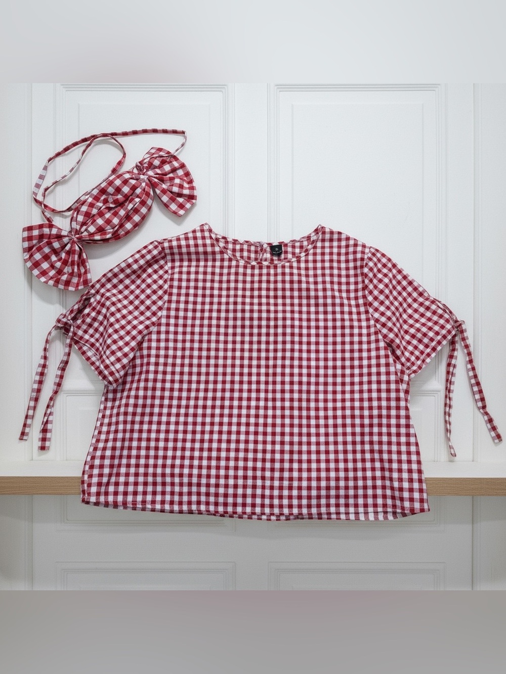 Red plaid checkered pin up XL pin up cropped blouse with candy bag